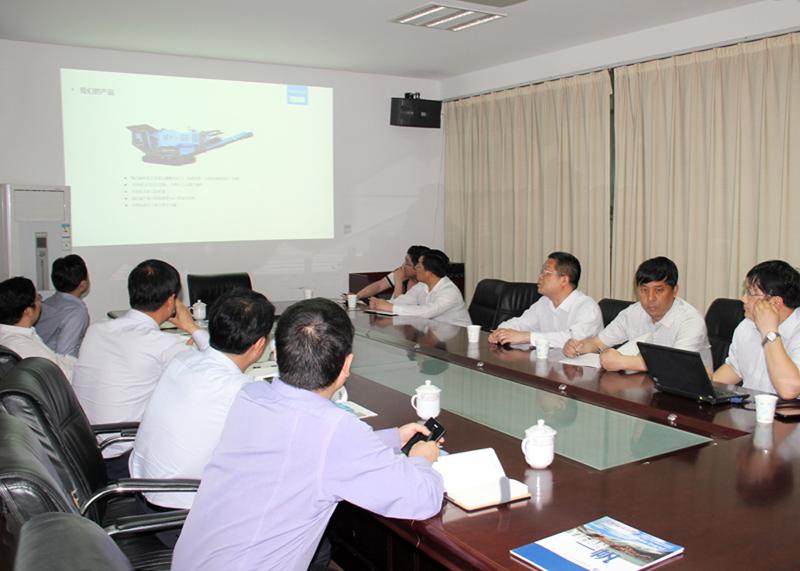 �����ί��ӛ�Ε����W�Rһ���{����I�lչ��r